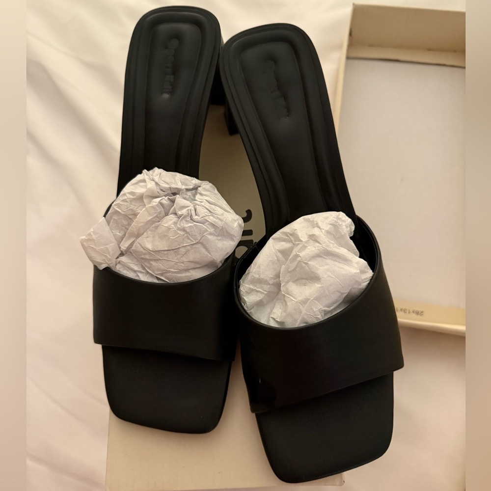 Open-Edit Jaydin Slide Sandal Heel.